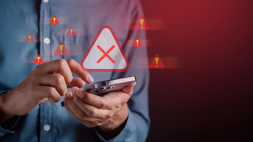 blog 3 Errores fatales en redes sociales de empresas (Guía 2026)