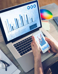 Image SOMOS MÁS QUE UNA AGENCIA DE MARKETING DIGITAL